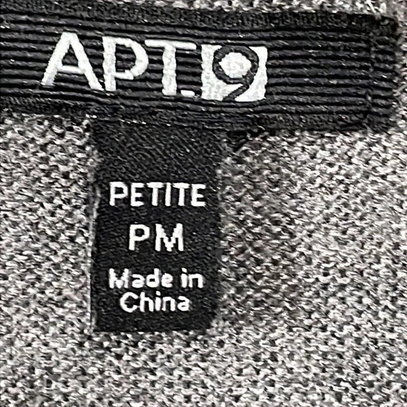 Apt. 9 sleeveless open front gray cardigan PM - Picture 4 of 12